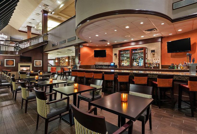 Crowne Plaza Hotel North Dallas-Addison 