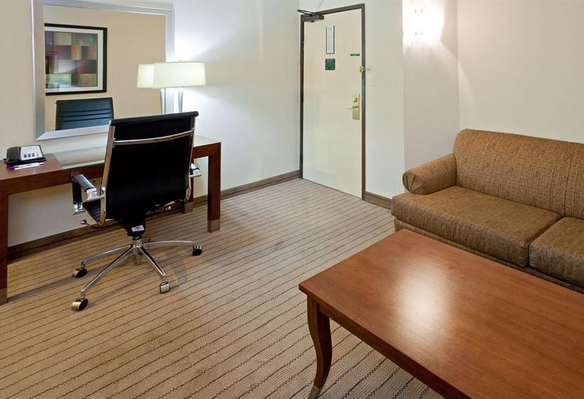 Holiday Inn Express Hotel & Suites Dallas Park Central Northeast  | Dallas | Texas | United States 8