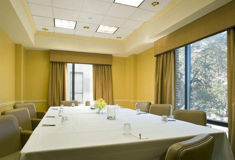 Hotel DoubleTree by Hilton Savannah Historic District  | Savannah | Georgia | United States 12