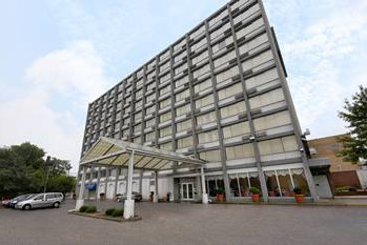 University Hotel & Suites Cleveland