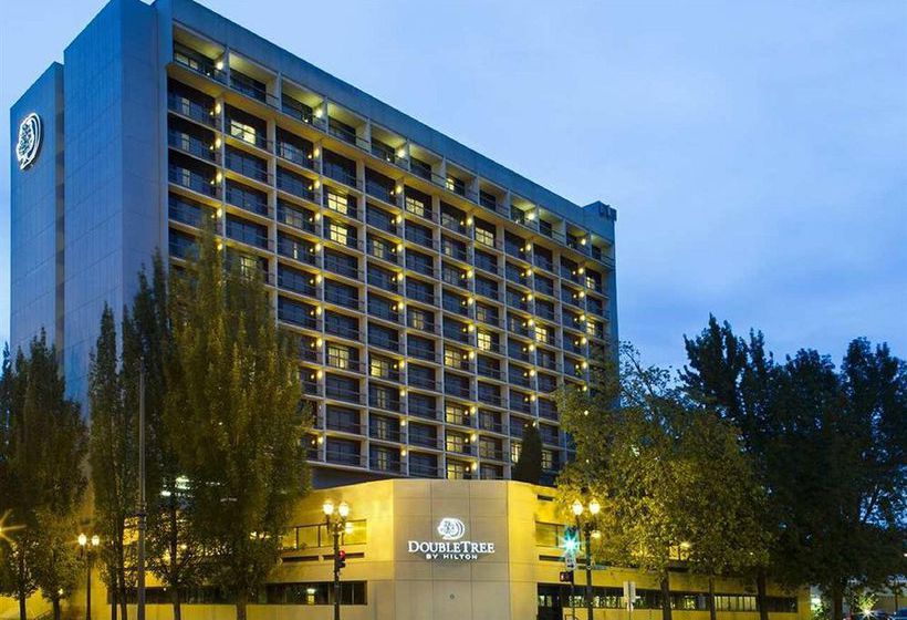 DoubleTree by Hilton Hotel Portland