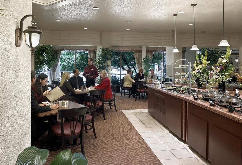 DoubleTree by Hilton Hotel Portland  | Portland | Oregon | United States 18