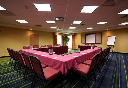 Hotel Comfort Suites - White River Junction, Vt  | White River Junction | Vermont | Estados Unidos 2