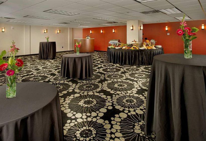 DoubleTree by Hilton Hotel Chattanooga Downtown  | Chattanooga | Tennessee | United States 5