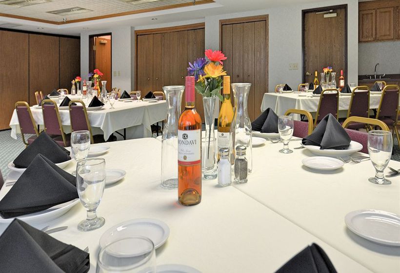 Hotel Comfort Suites Marquette  | Marquette | Michigan | United States 13