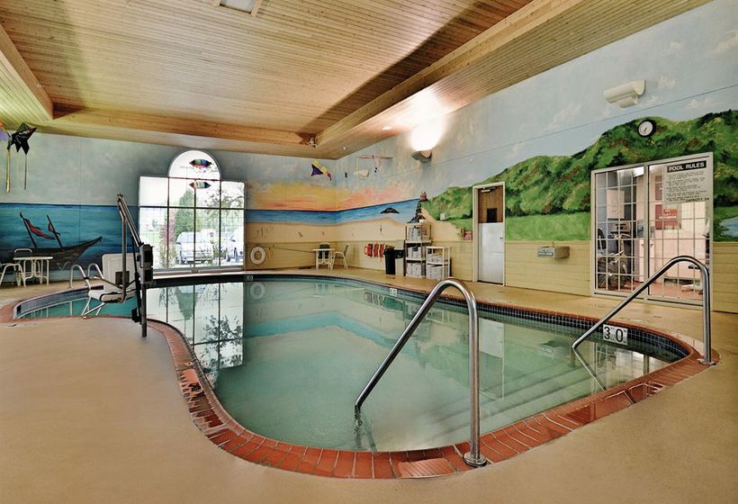 Hotel Comfort Suites Marquette  | Marquette | Michigan | United States 18