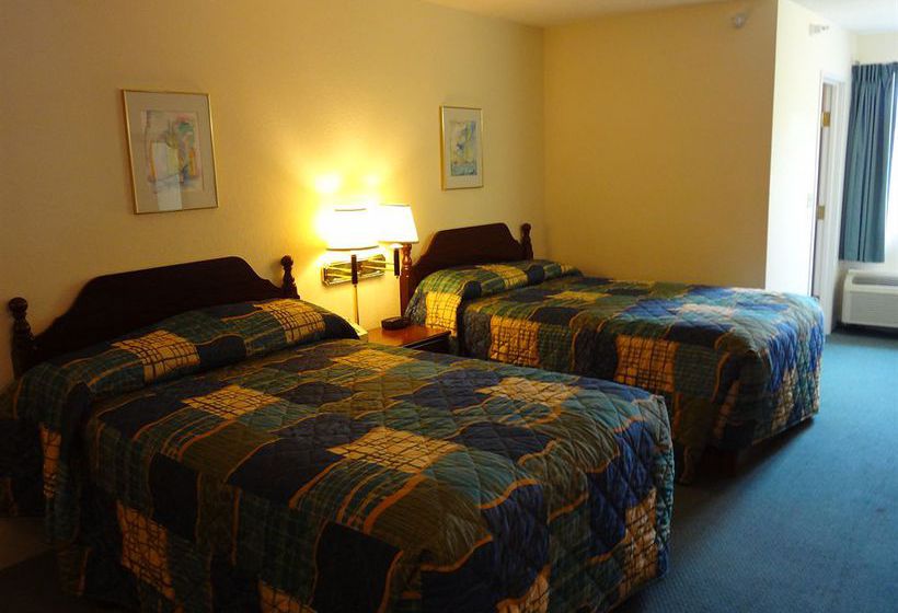 Hotel Voyager Inn St. Ignace   | St. Ignace | Michigan | United States 11