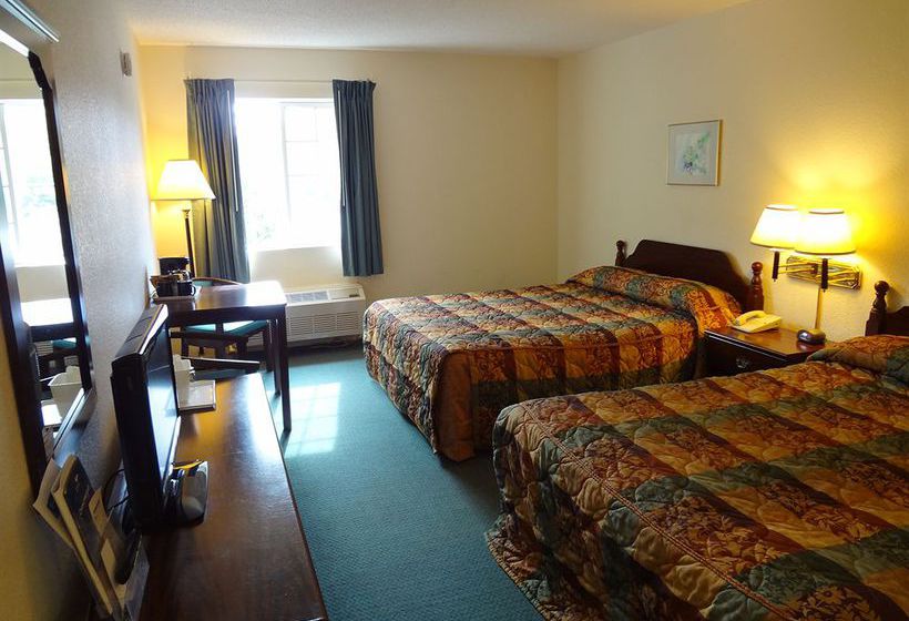 Hotel Voyager Inn St. Ignace   | St. Ignace | Michigan | United States 19