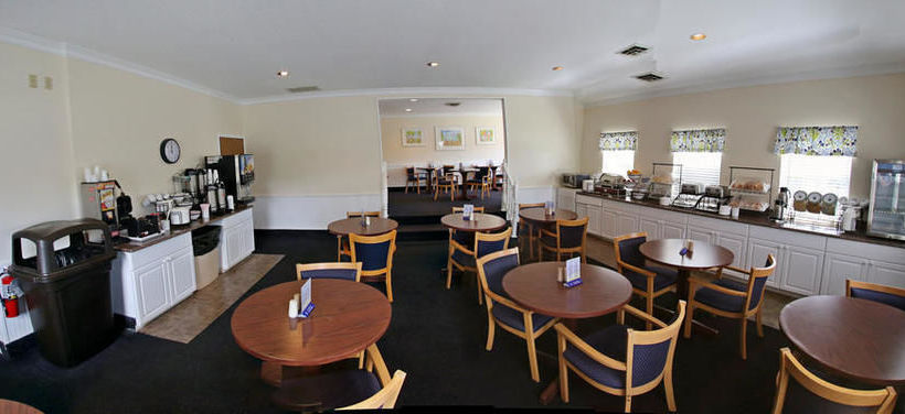 Hotel The Breakers Resort St. Ignace