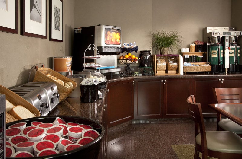 Coast Gateway Hotel  | Seatac | Washington | United States 17