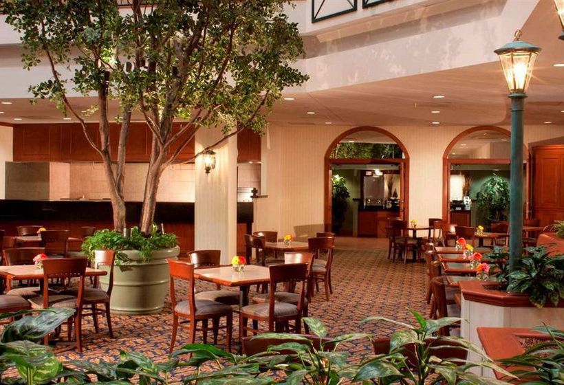 Hotel Embassy Suites Austin - Arboretum  | Austin | Texas | Estados Unidos 8