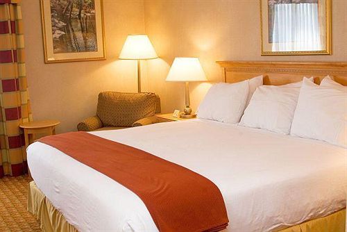 Hotel Holiday Inn Express  | Joliet | Illinois | United States 15