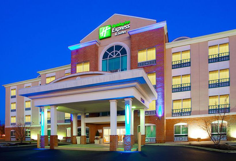 Holiday Inn Express Hotel & Suites Woodbridge 