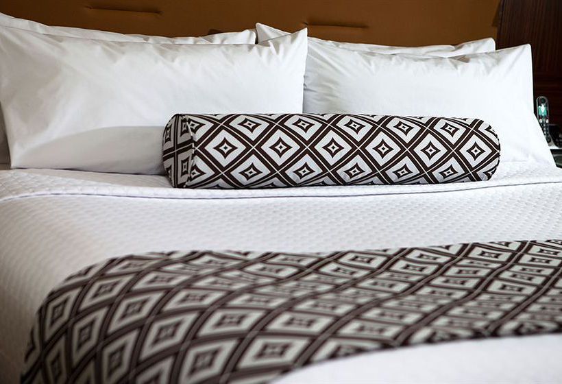 Hotel Crowne Plaza Washington National Airport  | Arlington | Virginia | United States 12