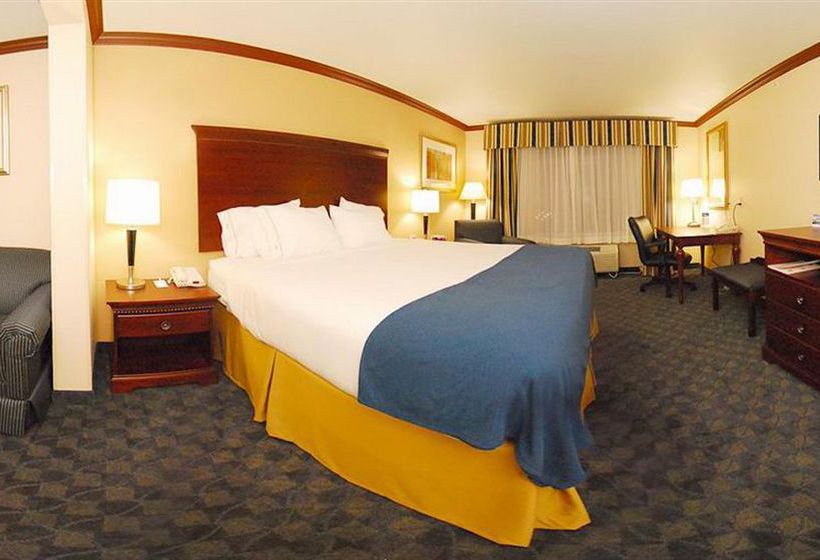 Hotel Comfort Suites At Plaza Mall Mcallen Texas