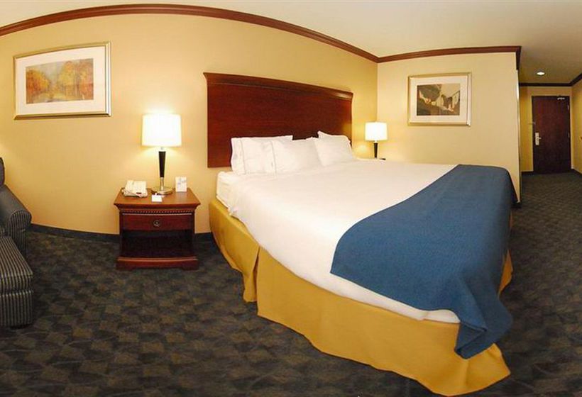 Hotel Comfort Suites At Plaza Mall  | Mcallen | Texas | United States 6