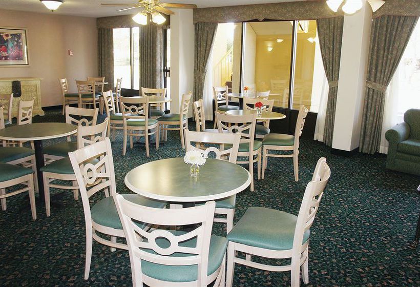 Hotel La Quinta I95 Savannah  | Savannah | Georgia | United States 16