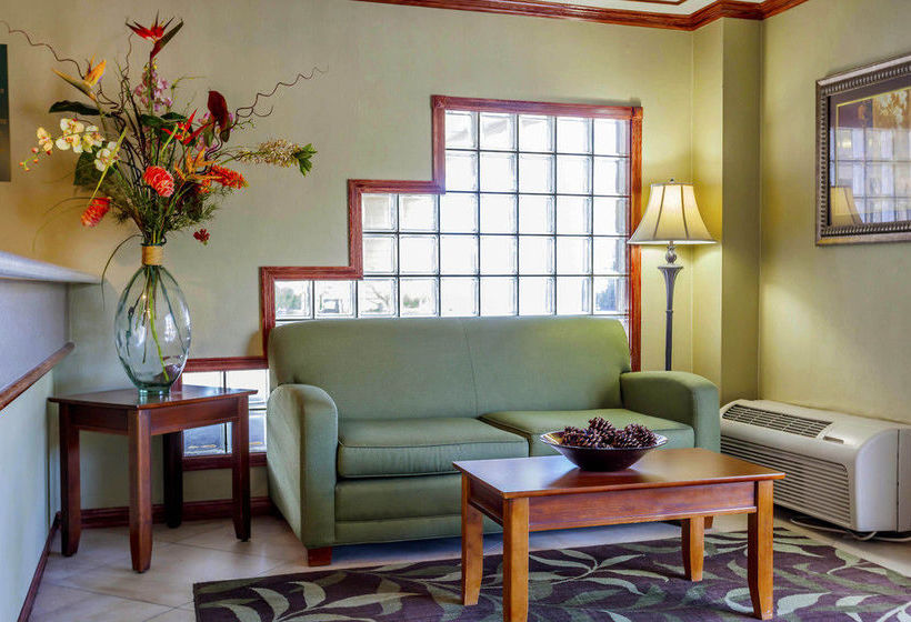 Hotel Quality Inn Near Seattle Premium Outlets  | Arlington | Virginia | United States 10