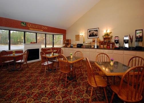 Hotel Quality Inn  | Petersburg | Virginia | United States 3