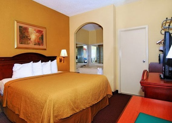 Hotel Quality Inn  | Goodlettsville | Tennessee | United States 16