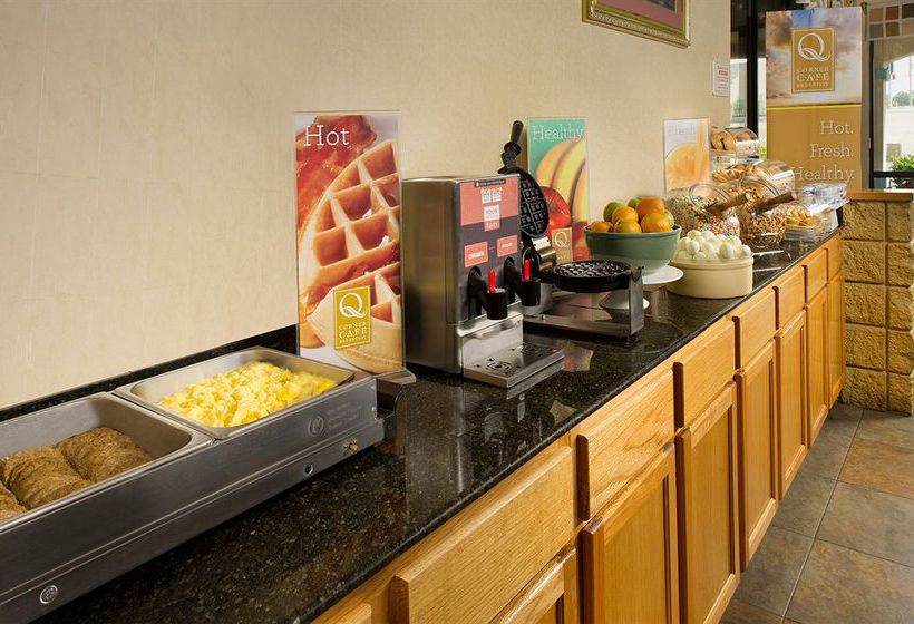 Hotel Quality Suites 