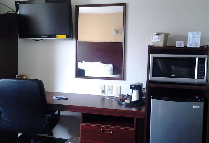 Hotel Toledo Baymont Inn & Suites  | Northwood | Ohio | Hotel negli Stati Uniti 1