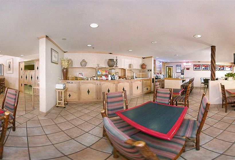 Hotel Hawthorn Suites by Wyndham Albuquerque  | Albuquerque | New Mexico | United States 4