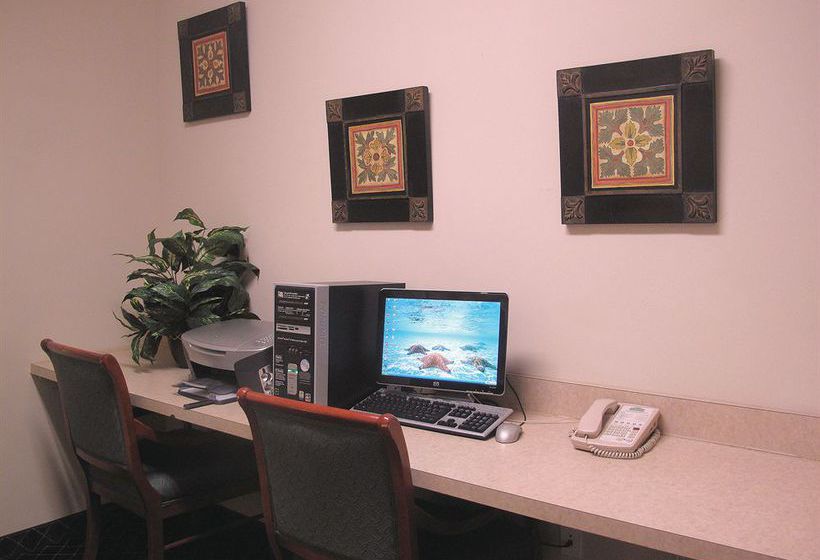 Hotel La Quinta Inn & Suites Shawnee  | Shawnee | Oklahoma | United States 8