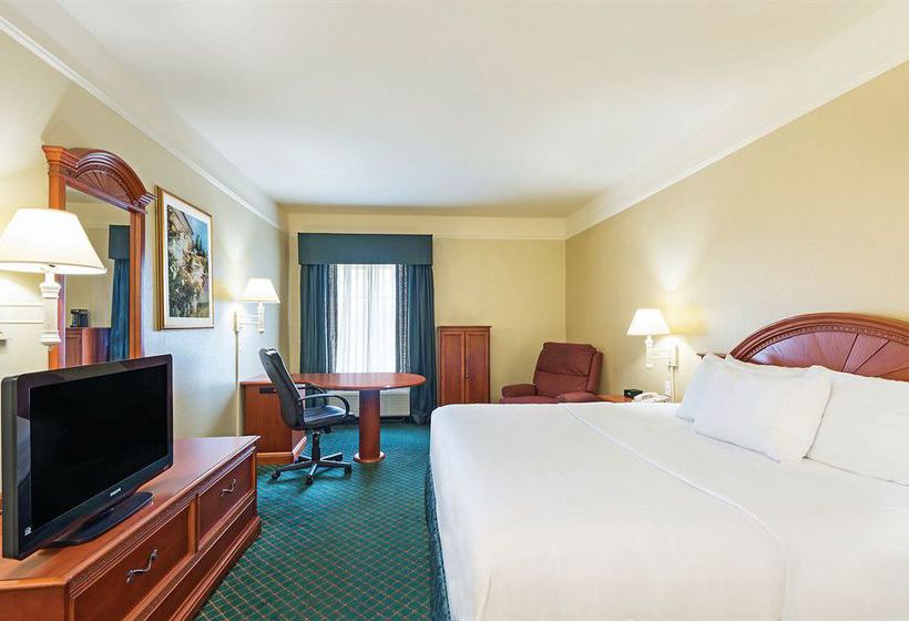 Hotel La Quinta Inn & Suites Covington  | Covington | Louisiana | United States 10