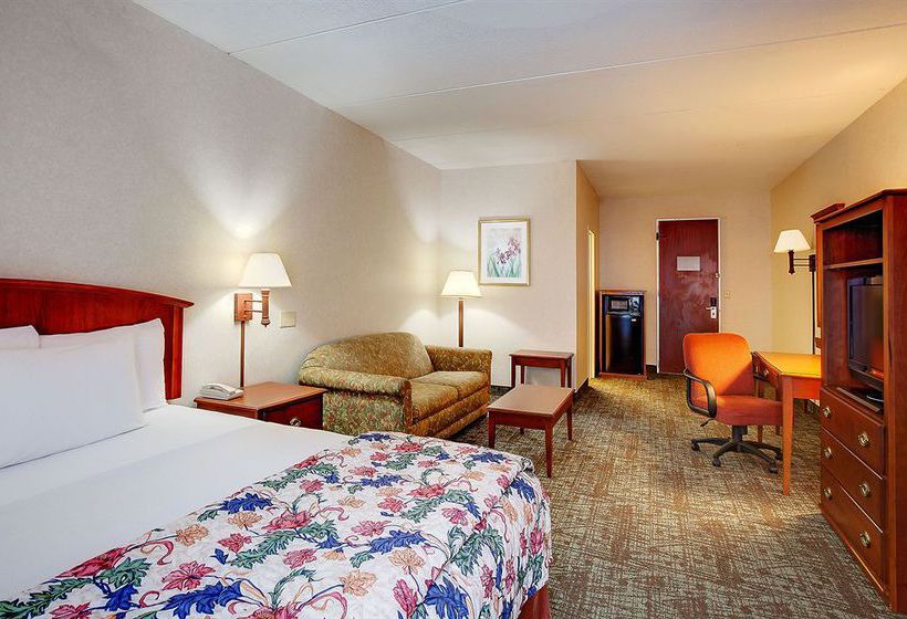 Hotel La Quinta Inn Paramus  | Paramus | New Jersey | United States 4