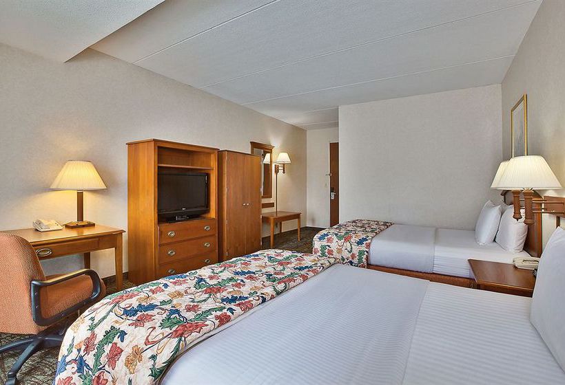 Hotel La Quinta Inn Paramus  | Paramus | New Jersey | United States 9