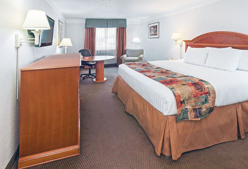 Hotel La Quinta Inn Bartlesville  | Bartlesville | Oklahoma | United States 19