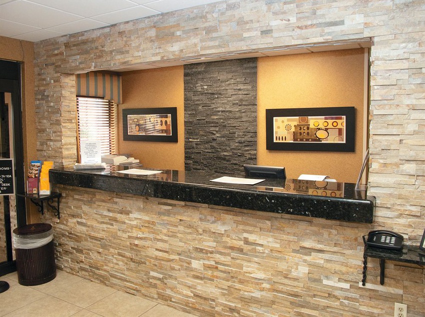 Hotel La Quinta Inn Maingate Fort Jackson  | Columbia | South Carolina | United States 12