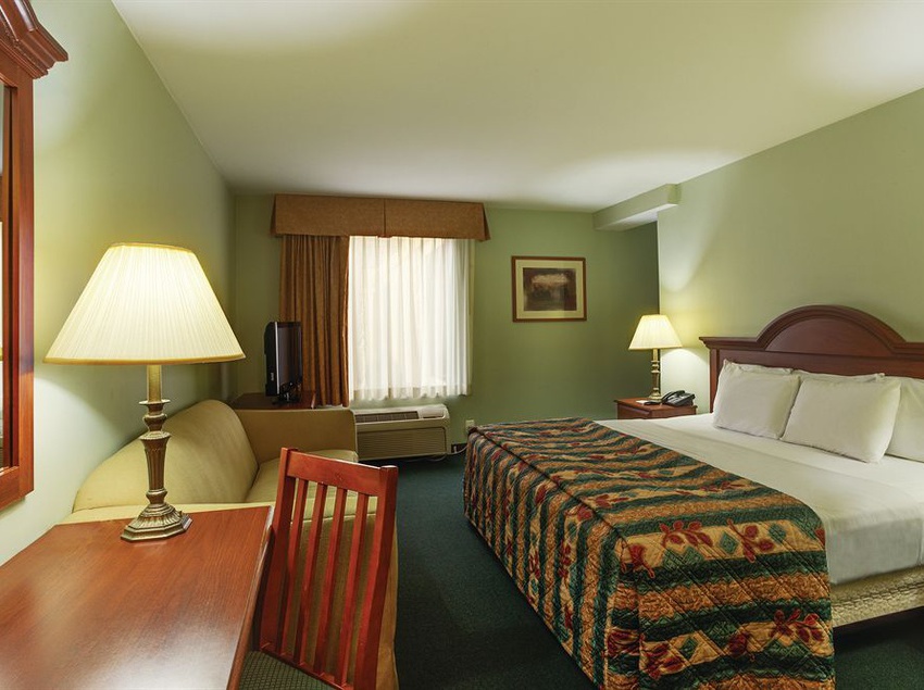 Hotel La Quinta Inn Radford  | Radford | Virginia | United States 16