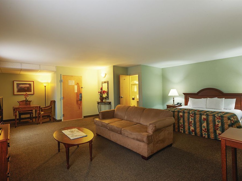 Hotel La Quinta Inn Radford  | Radford | Virginia | United States 18