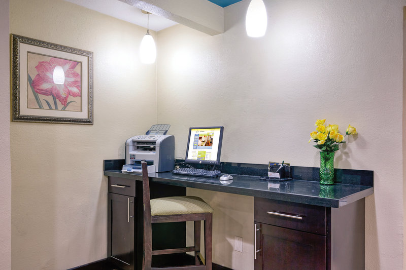 Hotel La Quinta Inn Dallas LBJ Central  | Dallas | Texas | United States 17