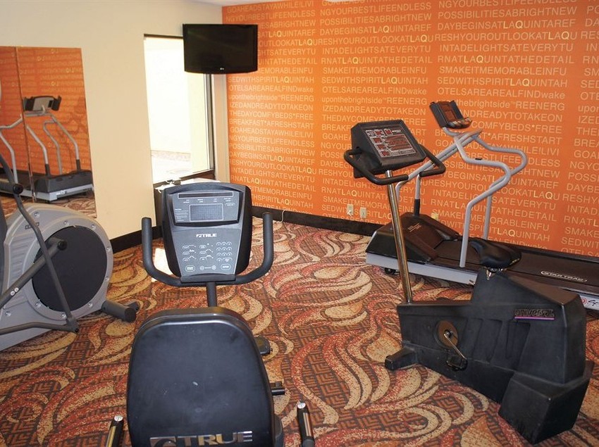 Hotel La Quinta Inn Davenport  | Davenport | Iowa | United States 2