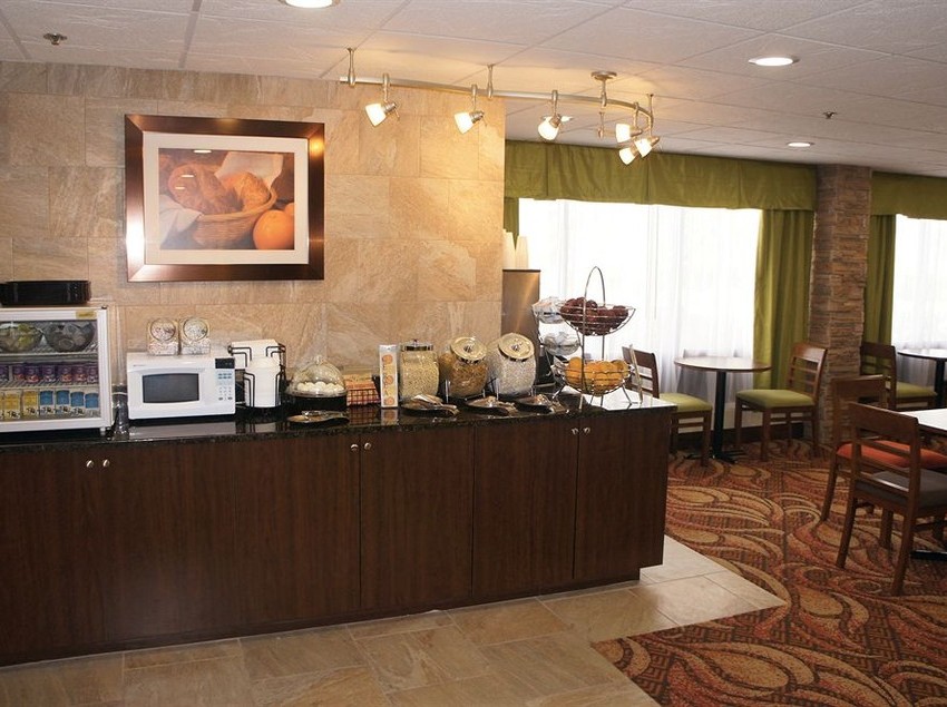 Hotel La Quinta Inn Davenport  | Davenport | Iowa | United States 3