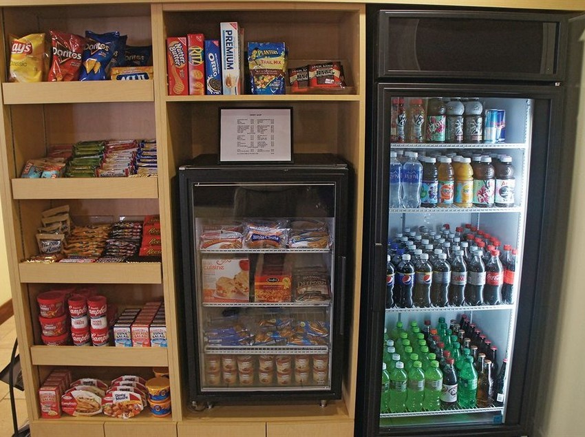 Hotel La Quinta Inn Davenport  | Davenport | Iowa | United States 8