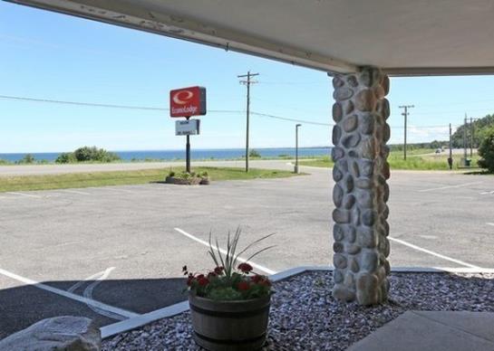 Hotel Econo Lodge Lakeside  | Marquette | Michigan | United States 11