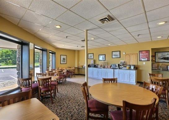 Hotel Econo Lodge Lakeside  | Marquette | Michigan | United States 9