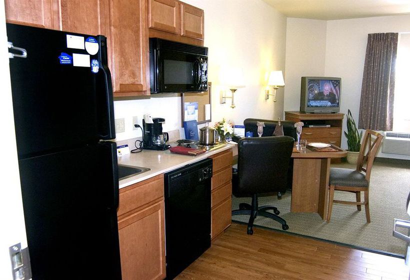 Hotel Candlewood Suites  | Jefferson City | Missouri | United States 15