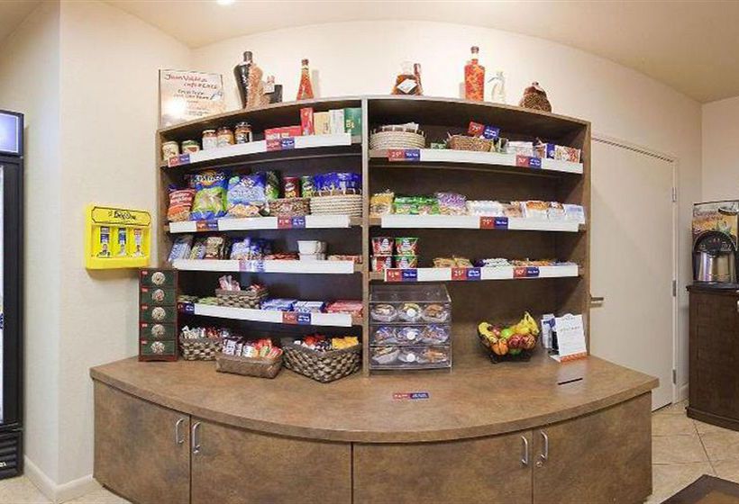 Hotel Candlewood Suites  | Jefferson City | Missouri | United States 3