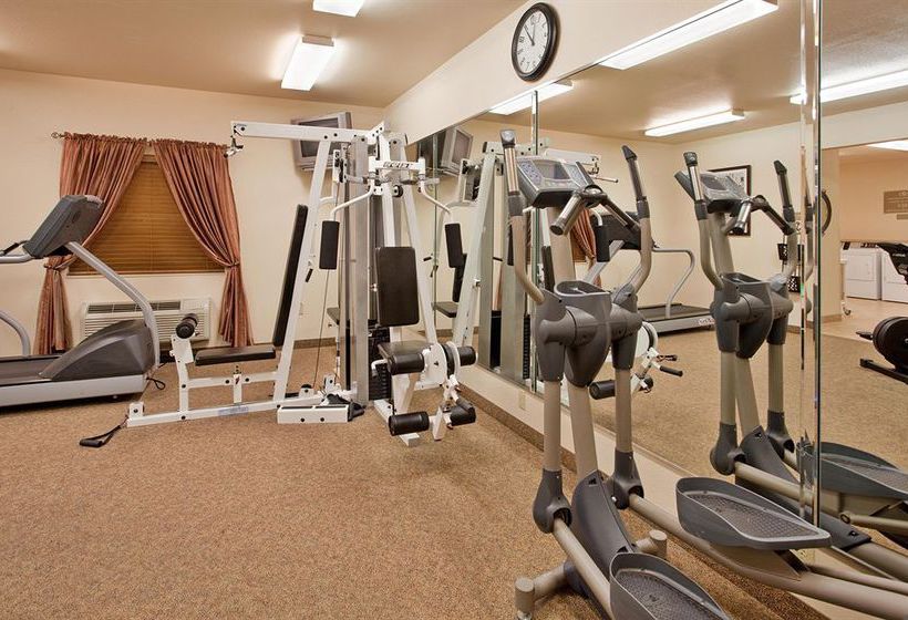 Hotel Candlewood Suites  | Jefferson City | Missouri | United States 8