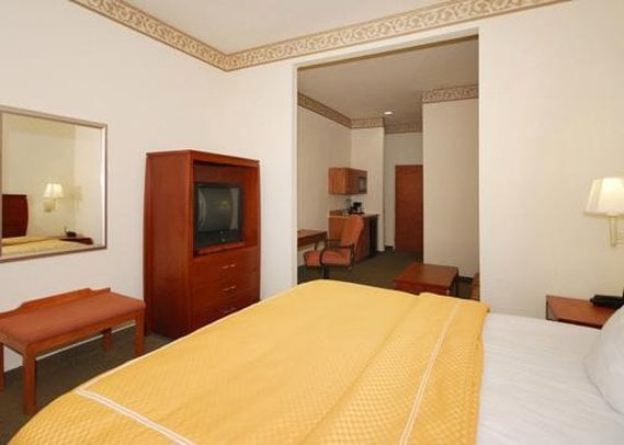 Hotel Comfort Suites  | Rolla | Missouri | United States 14
