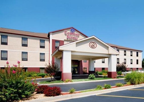 Hotel Comfort Suites  | Rolla | Missouri | United States 2