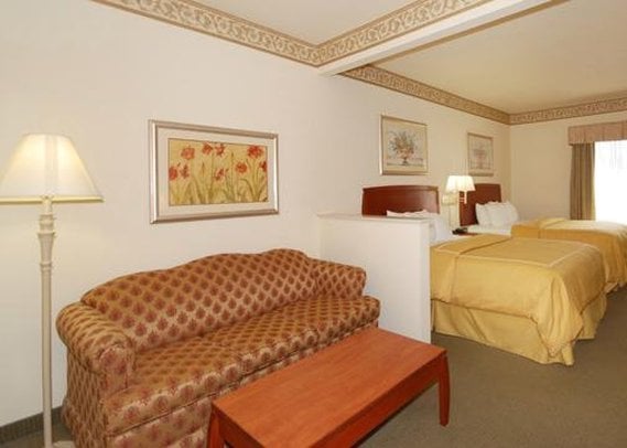 Hotel Comfort Suites  | Rolla | Missouri | United States 3