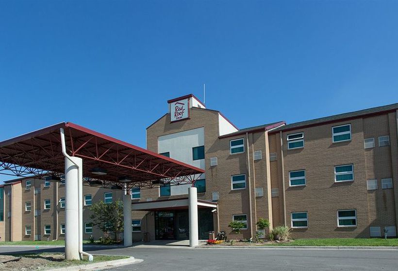 Hotel Americas Best Value Inn & Suites-Detroit Airport Romulus Michigan