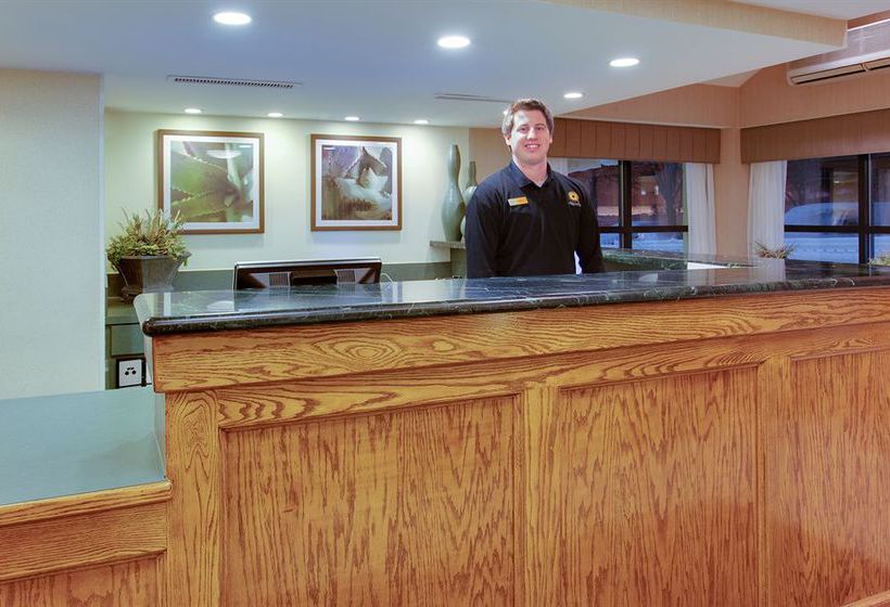 Hotel La Quinta Inn & Suites Portland  | Portland | Maine | United States 10