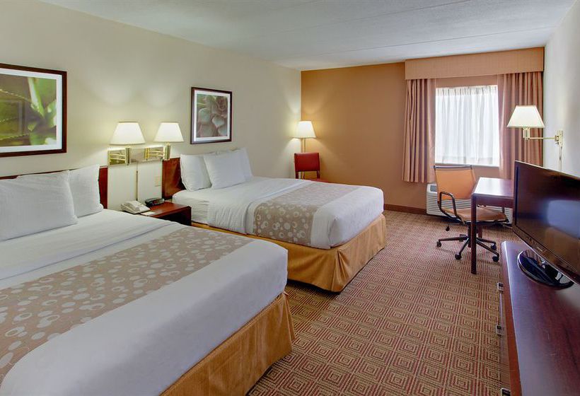 Hotel La Quinta Inn & Suites Portland  | Portland | Maine | United States 13
